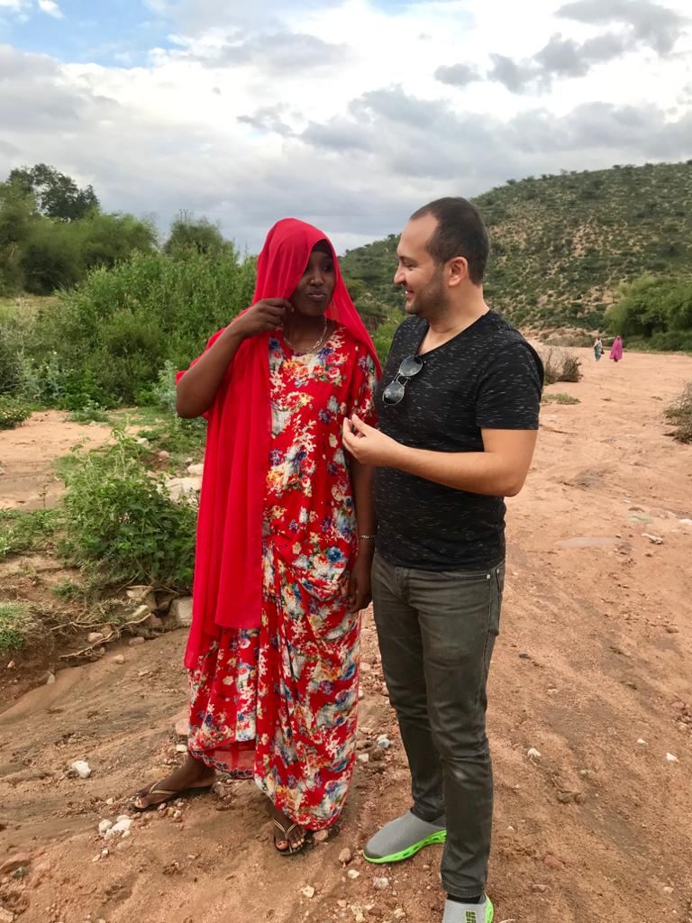 Исчезнувший азербайджанский телеведущий оказался на свадьбе в Эфиопии (ВИДЕО, ФОТО)