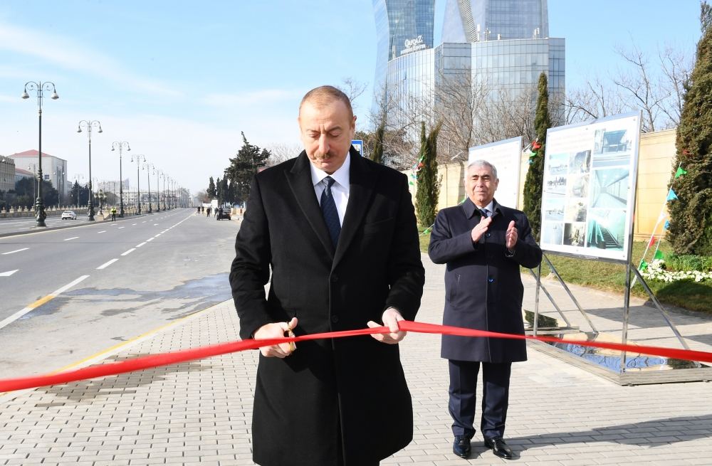 Президент Ильхам Алиев принял участие в открытии подземного пешеходного перехода на пересечении проспекта Гейдара Алиева и улицы Заки Мамедова в Баку (ФОТО)