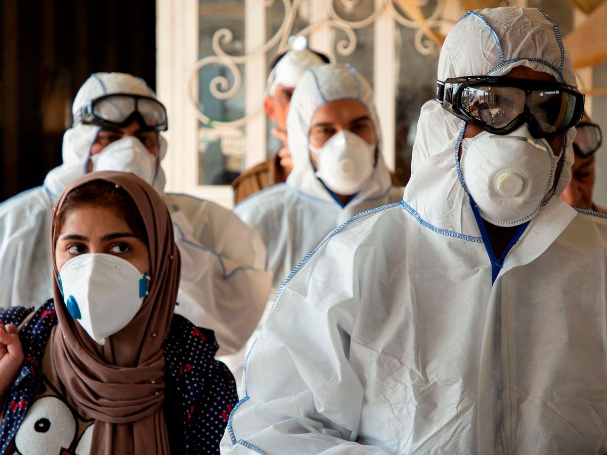 В Иране за минувшие сутки от коронавируса умерли 128 человек