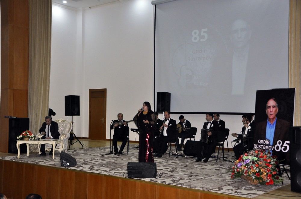 Музыка Карабаха в исполнении Золотого голоса Азербайджана (ВИДЕО, ФОТО)