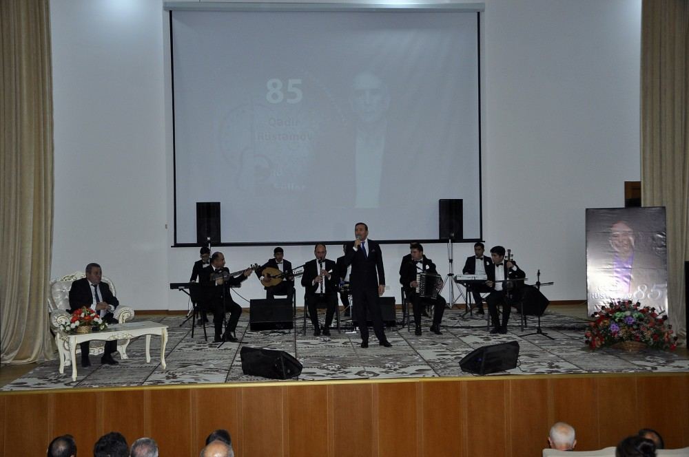 Музыка Карабаха в исполнении Золотого голоса Азербайджана (ВИДЕО, ФОТО)