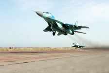 В ходе учений азербайджанской армии проведена передислокация боевой авиации (ФОТО/ВИДЕО)