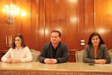 Впервые азербайджанский театр будет сотрудничать с волонтерами (ФОТО)