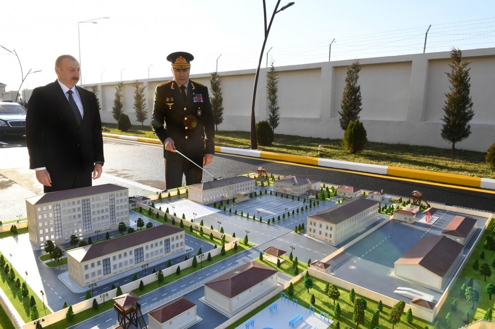 Prezident İlham Əliyev Daxili Qoşunların “N” saylı hərbi hissəsinin açılışında iştirak edib (FOTO) (YENİLƏNİB)
