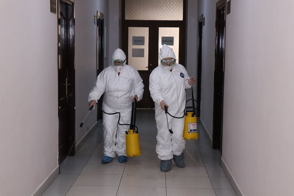 Azərbaycan Texniki Universitetində koronavirusa görə dezinfeksiya işləri aparılıb (FOTO)