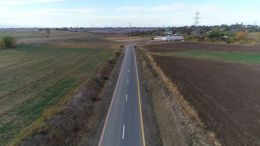 Prezident İlham Əliyev Ağstafada avtomobil yolunun yenidənqurma və bərpadan sonra açılışında iştirak edib (FOTO) (YENİLƏNİB)