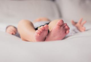 В Азербайджане сократилось число новорожденных мальчиков