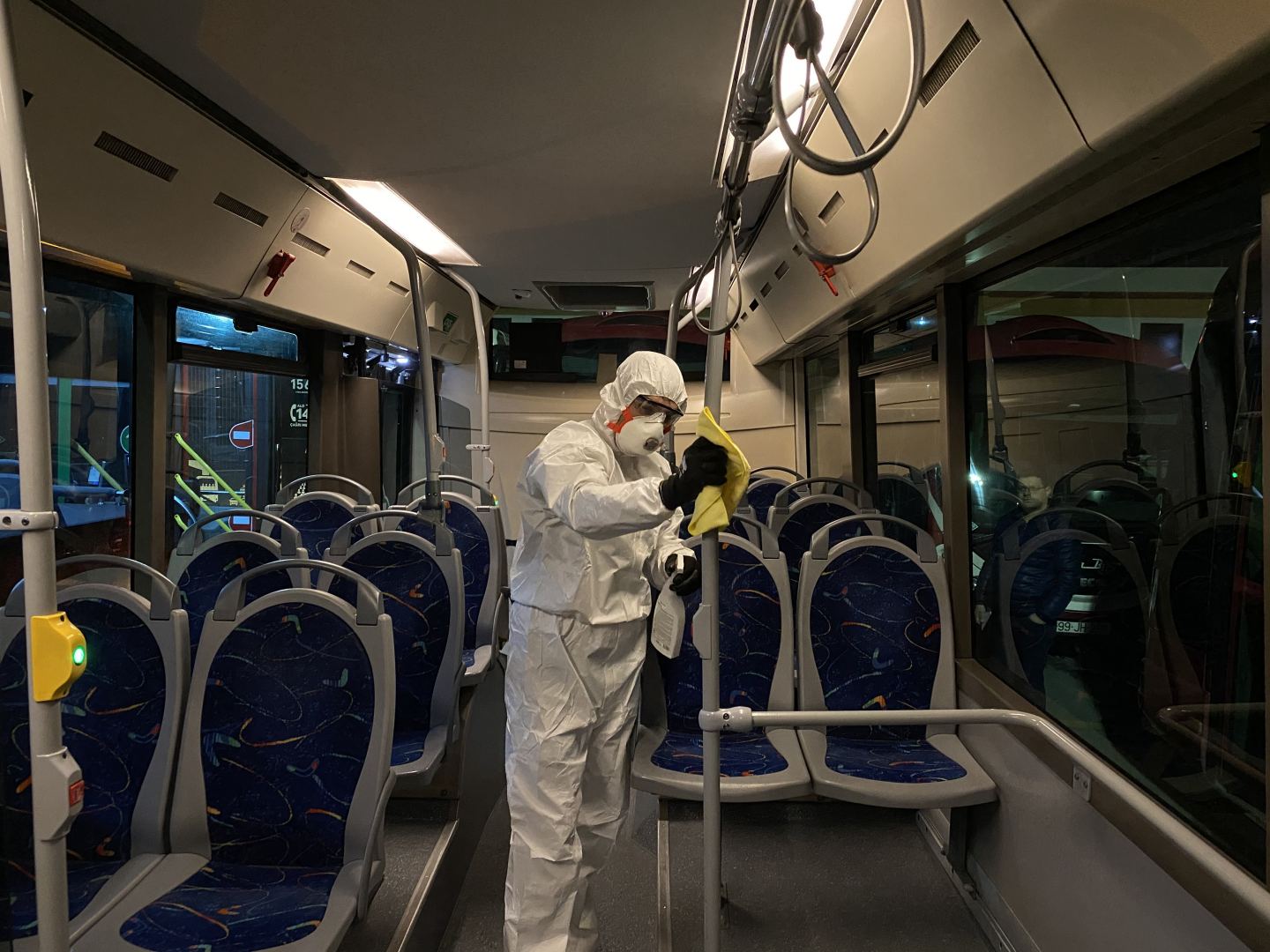 Bakıda 2 mindən artıq avtobus dezinfeksiya edilib (FOTO) - Gallery Image
