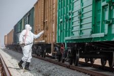 ЗАО "Азербайджанские железные дороги" продолжает дезинфекцию в поездах (ФОТО)