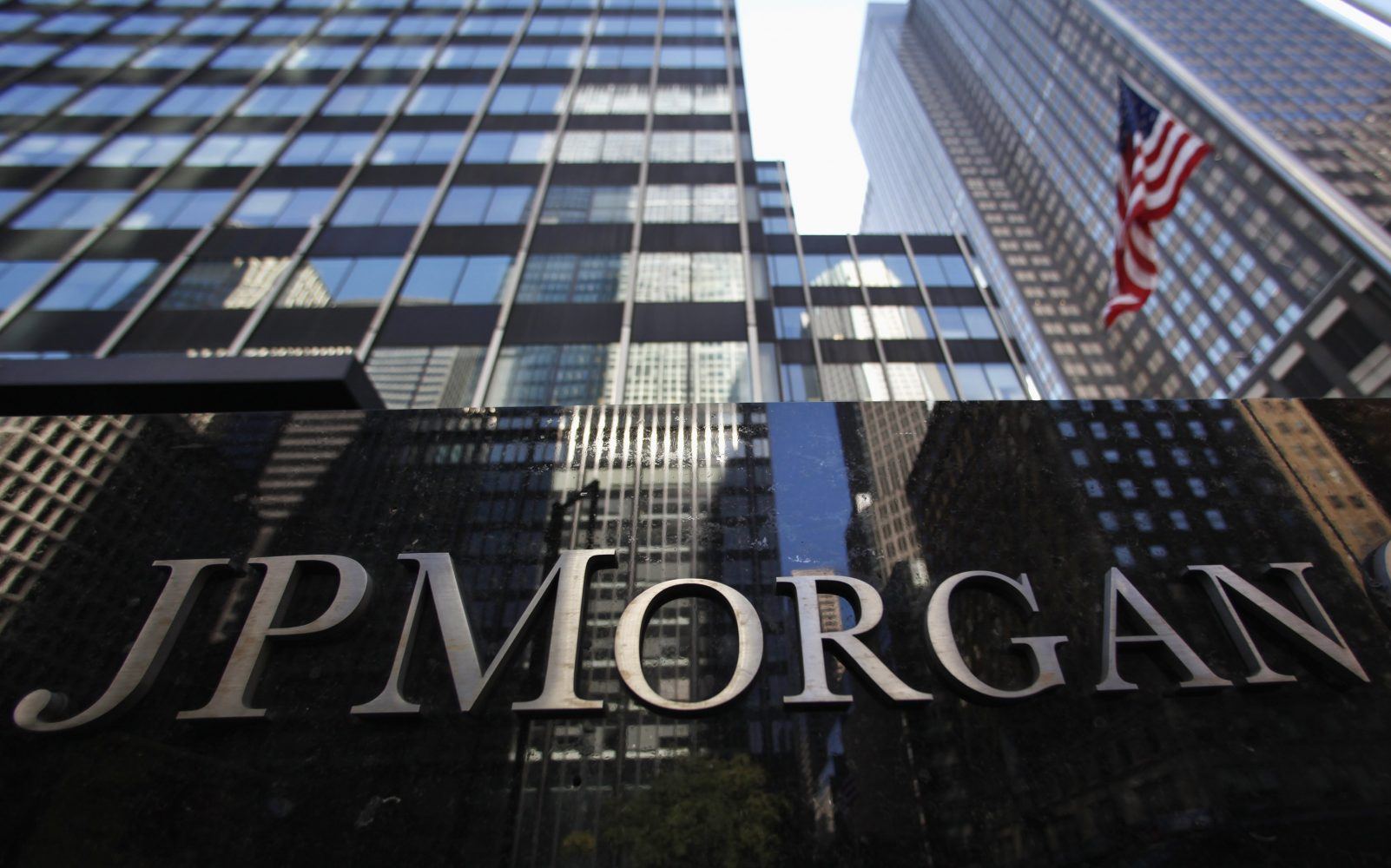 JP Morgan назвал объем средств, необходимых для преодоления кризиса в энергетической сфере