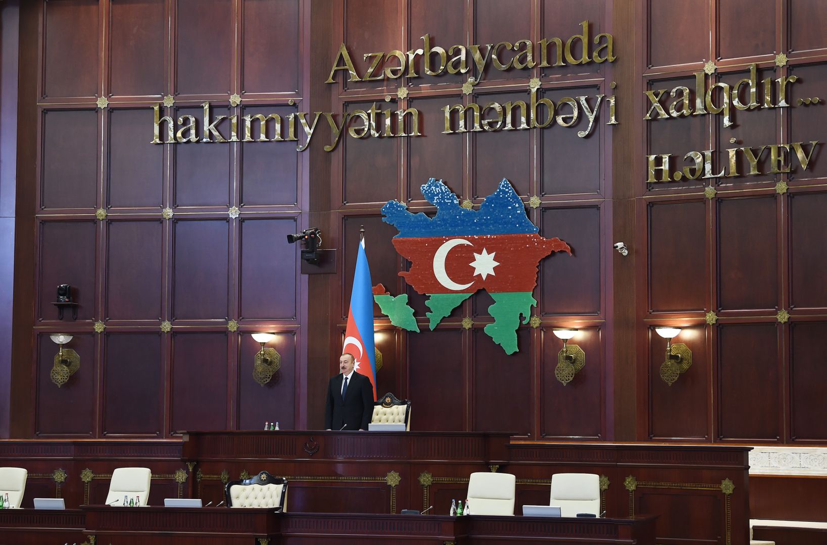 Президент Ильхам Алиев: Деятельность парламента, связанная с социальной сферой, должна быть очень активной
