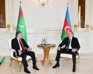 Состоялась встреча один на один президентов Азербайджана и Туркменистана (ФОТО/ВИДЕО)