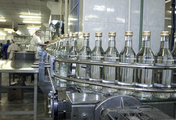 В Азербайджане сократилось производство напитков