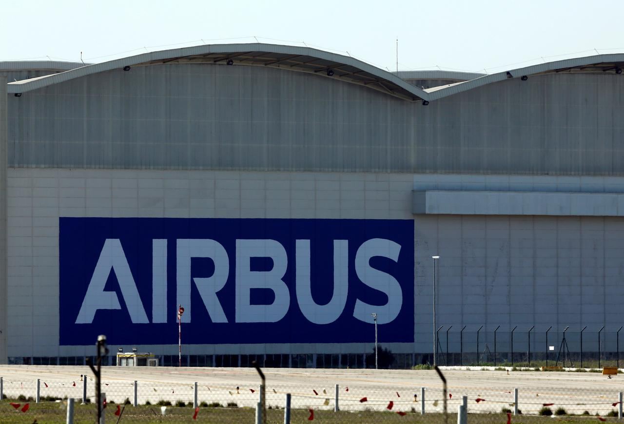 Airbus поставила первый самолет A321 с завода в Тяньцзине