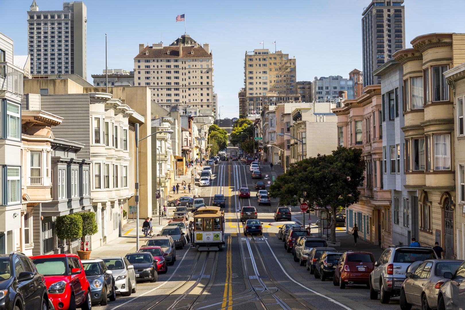 Жителям Сан-Франциско запретили выходить из дома