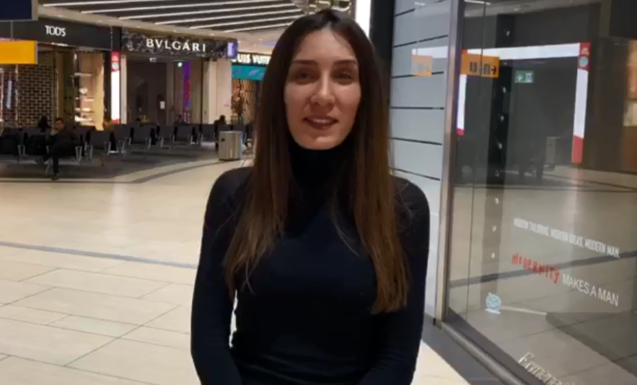 Azerbaijani students thank country's leadership for organizing charter flights from Italy (VIDEO)