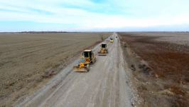 В Кюрдамире реконструируется автодорога, соединяющая три села (ФОТО)