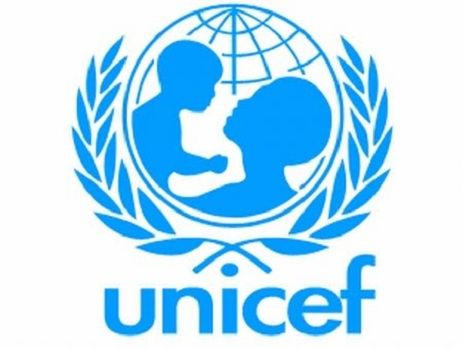 UNICEF Azərbaycan COVİD-19-a qarşı mübarizə aparan ailələr üçün praktiki təlimatları açıqlayıb