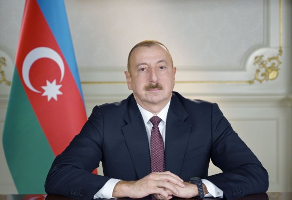 Президент Ильхам Алиев выразил удовлетворение в связи с доставкой в Баку электромобиля Togg