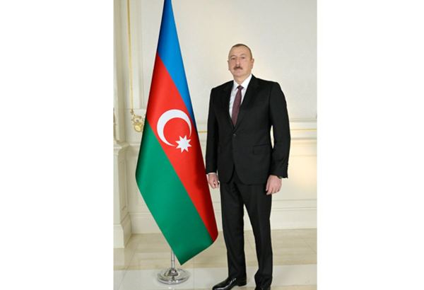 Ильхам Алиев - кандидат в президенты нашей великой нации - азербайджанцы мира