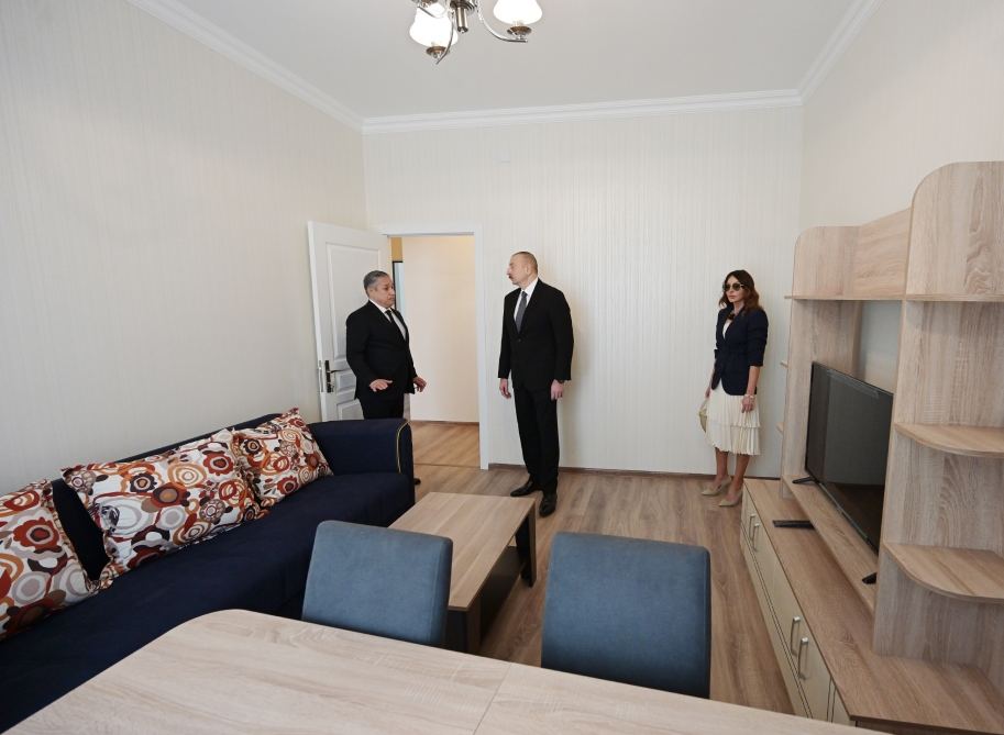 Azerbaijani president, first lady attend opening of Hovsan residential complex (PHOTO)