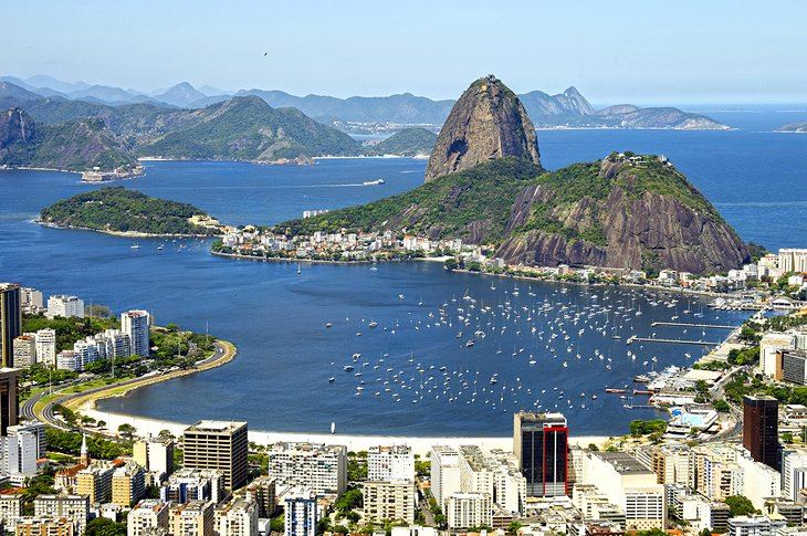 Рио-де-Жанейро отменяет новогодние празднования из-за коронавируса