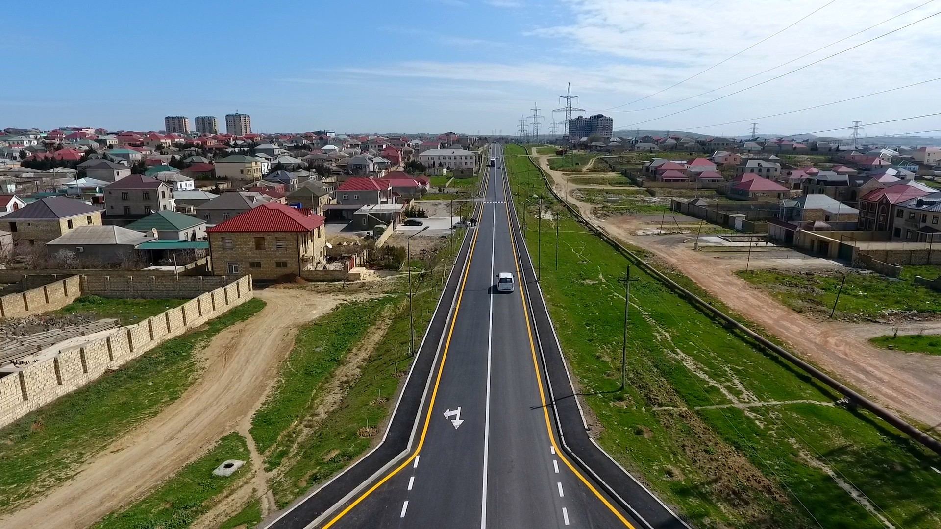 Завершилась реконструкция дороги в одном из поселков Абшеронского района (ФОТО)
