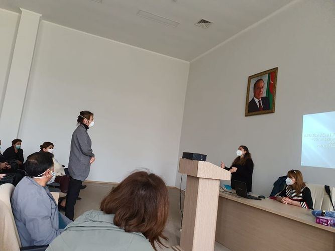 В связи с коронавирусом в районных больницах Азербайджана начались тренинги для врачей (ФОТО)