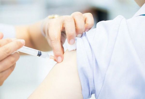 В Азербайджане первыми от COVID-19 будут вакцинированы представители группы риска - TƏBİB