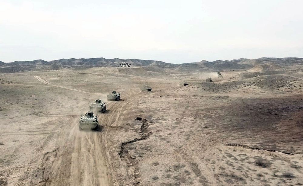 Azərbaycan Ordusunda ZTR ekipajlarının döyüş hazırlığı yüksəldilir (FOTO/VİDEO)