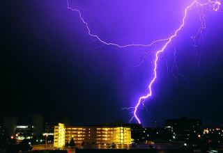 Woman killed by lightning as summer storm hits Southern California