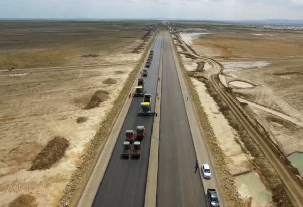 Bakı-Rusiya yeni avtomobil yolunun 100 km-lik hissəsinin tikintisi yaya qədər bitəcək