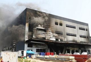 Почти 40 человек погибли во время пожара в Южной Корее
