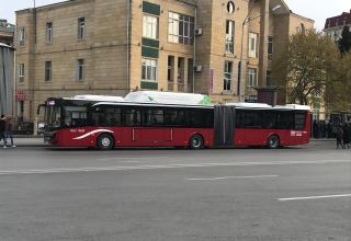 BNA ekspres xətlərə yeni avtobuslar buraxdı (FOTO)