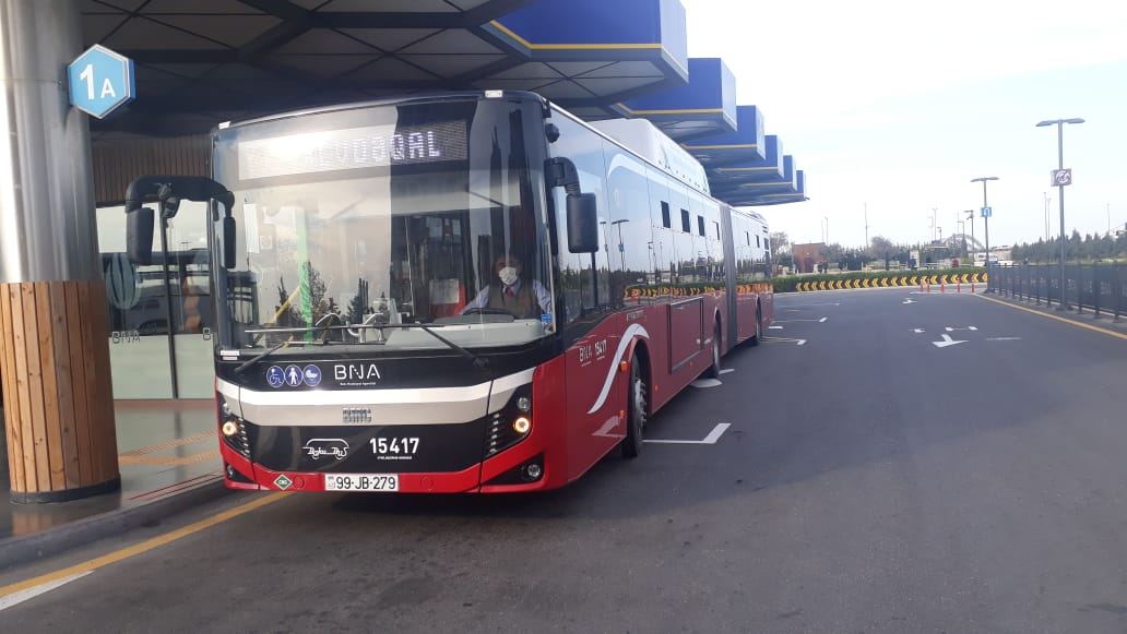 В Баку отменяются автобусные экспресс-маршруты