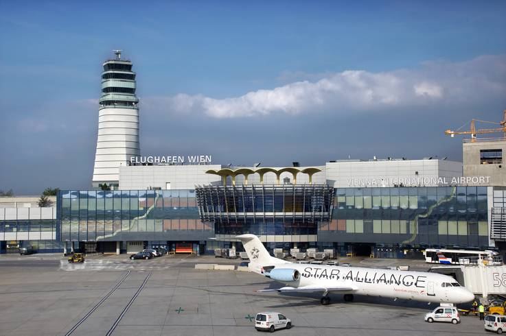 Аэропорт Вены предложит сдать тест на коронавирус по приезде в Австрию