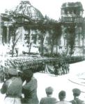 Как азербайджанские воины водрузили знамя Победы над Бранденбургскими воротами  (ФОТО)