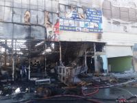 МЧС о пожаре на рынке стройматериалов в Баку (ФОТО)