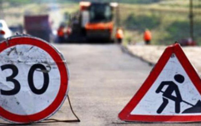 Tender announced for road repairs in Baku