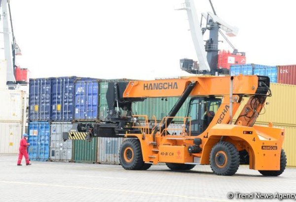 Iran records nearly 800,000 tons of non-oil exports via Mehran customs
