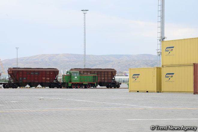 Растет экспорт азербайджанской продукции в страны СНГ