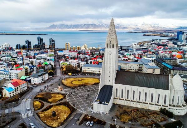 Исландия откроет границы с 15 июня