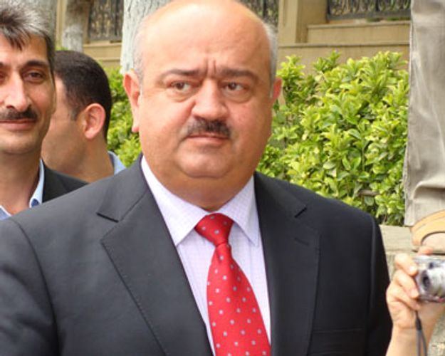 Yaşar Əliyev Prezident Administrasiyasının Hərbi məsələlər şöbəsinə müdir müavini təyin olunub