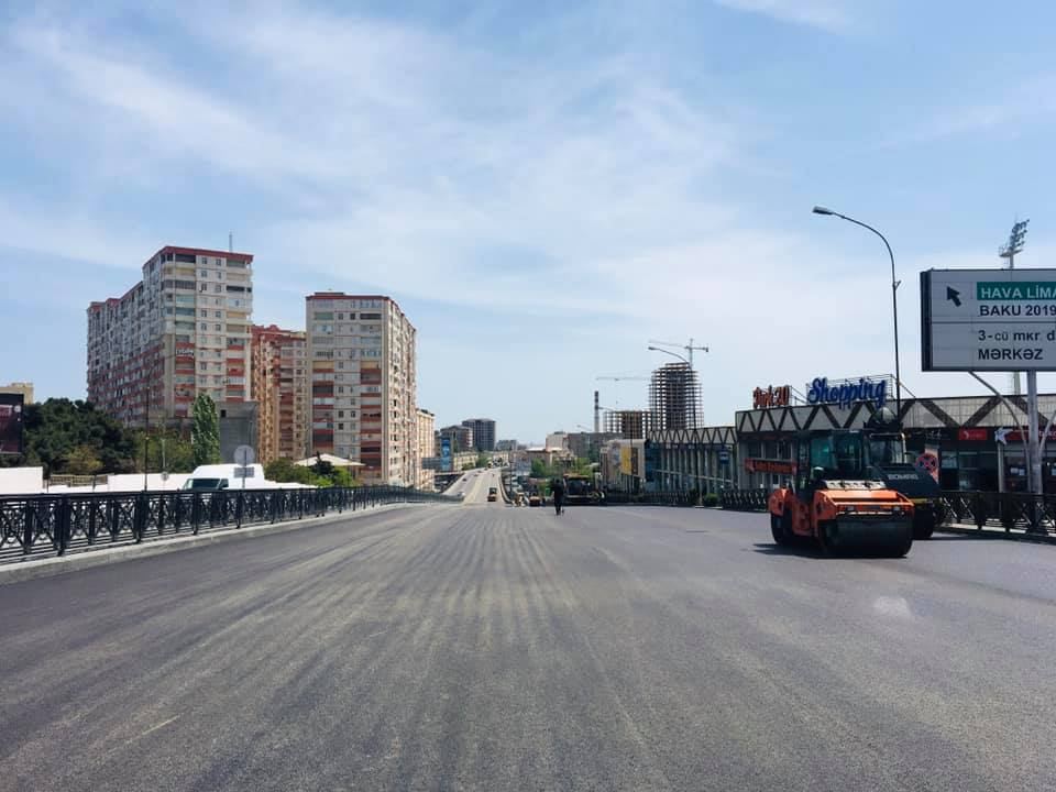 Завершается ремонт на въезде на пр. Зии Буниятова в Баку (ФОТО)