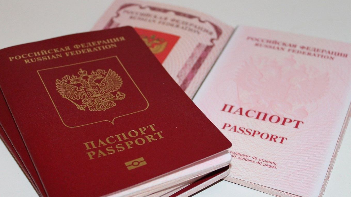 В отношении граждан Азербайджана, принявших другое гражданство, разработан новый закон – миграционная служба