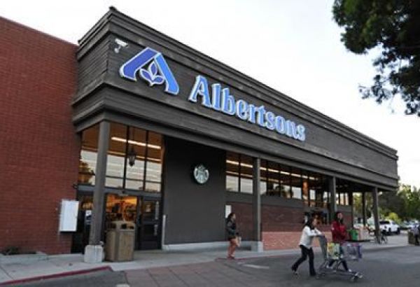 Apollo Global invests $1.75 billion in U.S. supermarket operator Albertsons