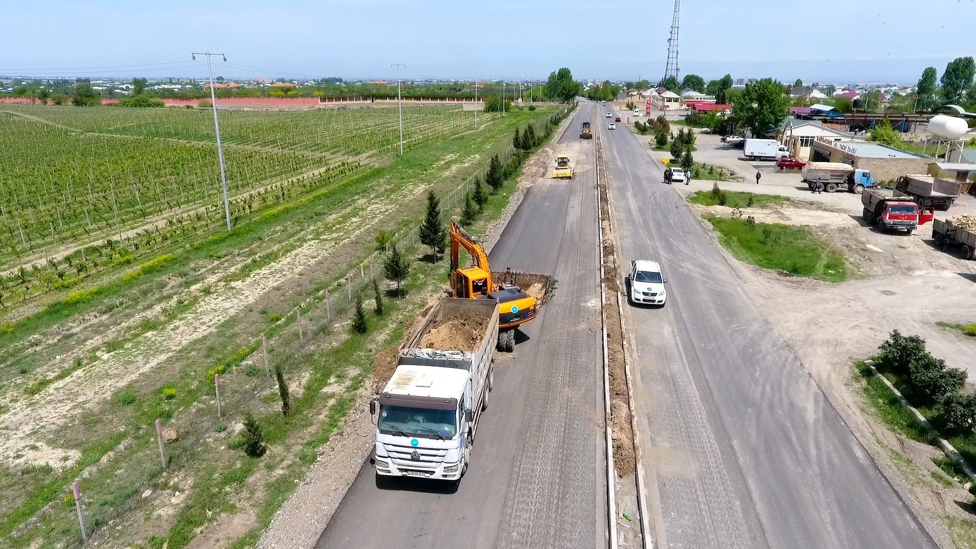 Началась реконструкция дороги в одном из районов Азербайджана (ФОТО)