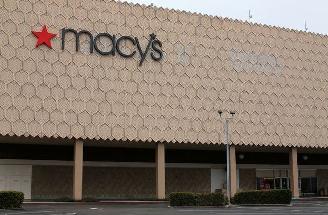 Macy's warns of up to $1 billion quarterly loss due to lockdowns