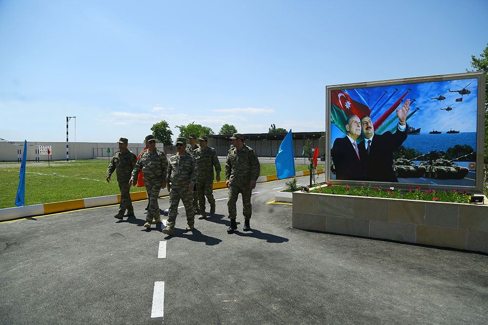 В прифронтовой зоне Азербайджана состоялось открытие новых воинских частей и проведен осмотр строящихся объектов (ФОТО/ВИДЕО)
