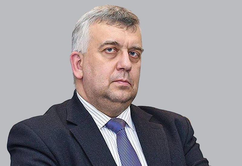 Макрон ради роста электоральных симпатий в свой адрес будет всячески разыгрывать "армянскую" карту - Олег Кузнецов